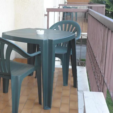 Bed & Breakfast Foroni 29 *